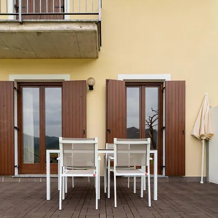Casa Flora Crone